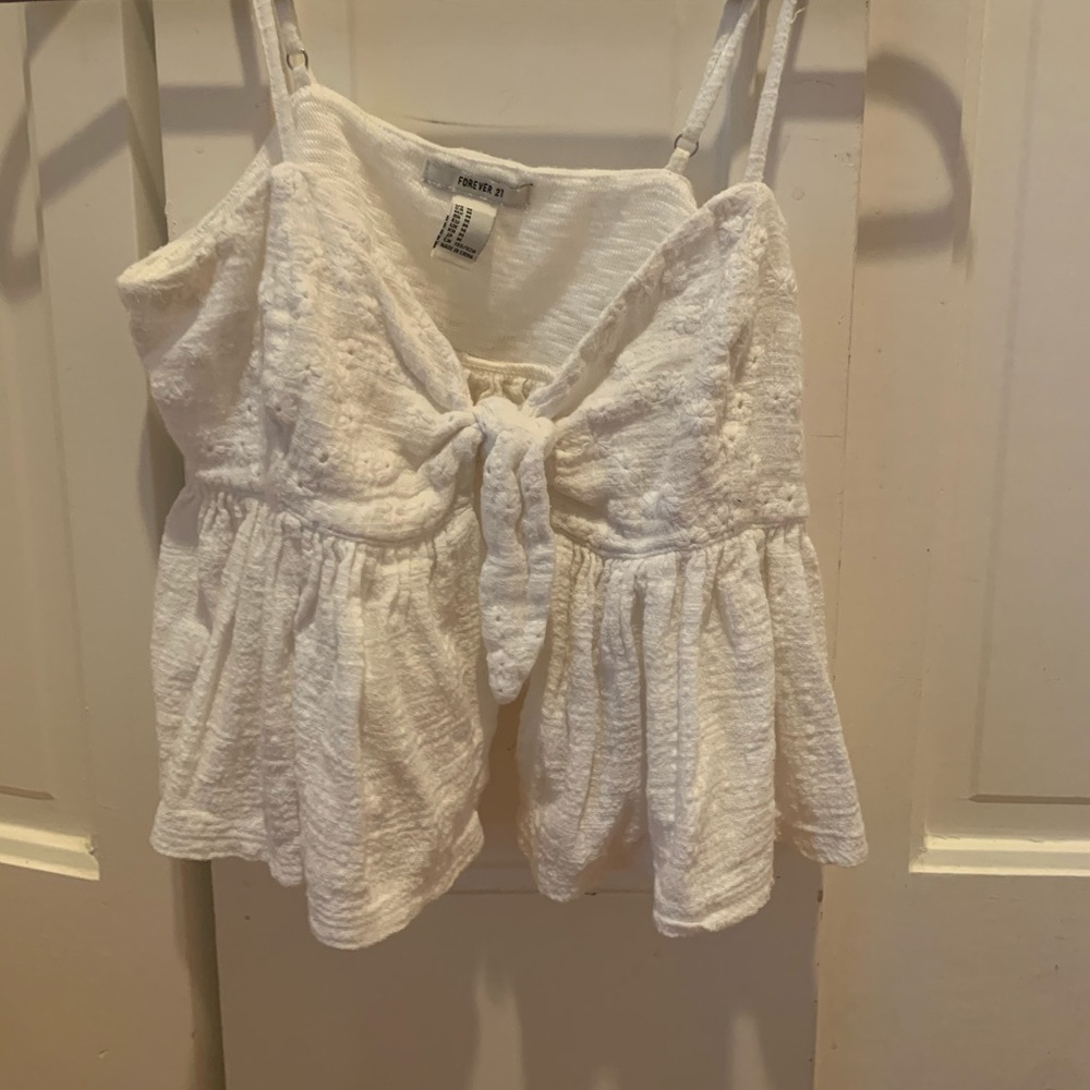 White front tie tank